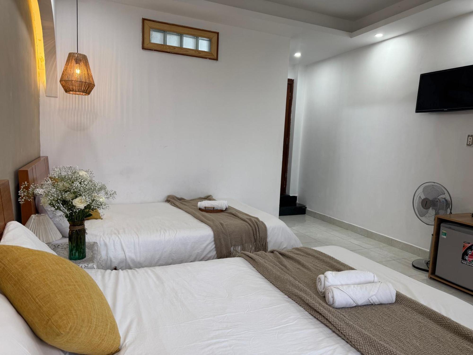 Hotel Phuong Trinh Dalat Exterior foto