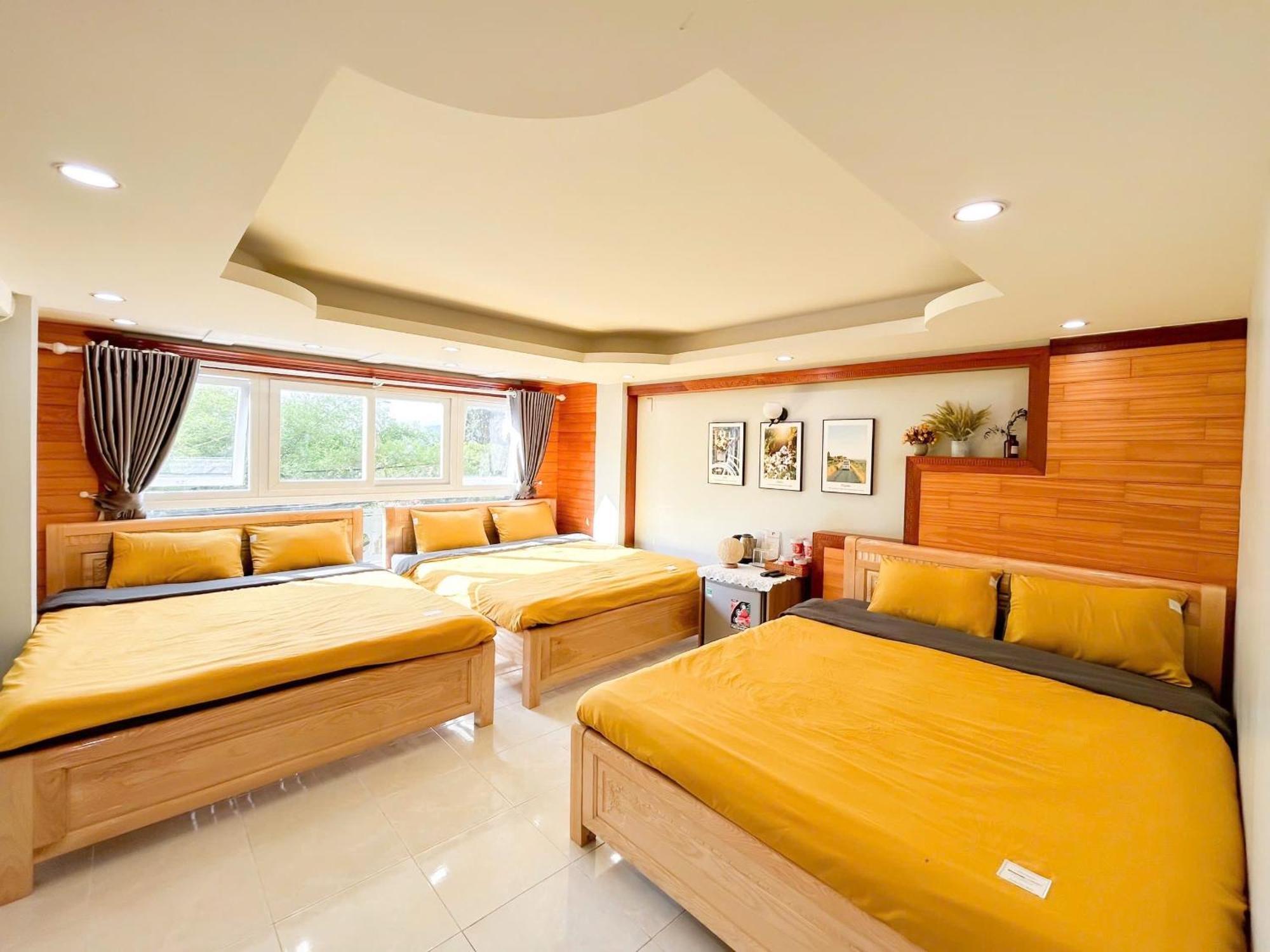 Hotel Phuong Trinh Dalat Exterior foto